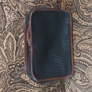 Borlino Tech Kit Buffalo Leather Carryall- Black/Brown- Used